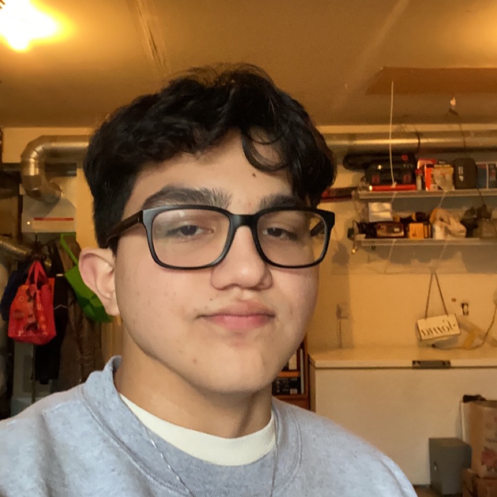 Meet your Posher, Luis